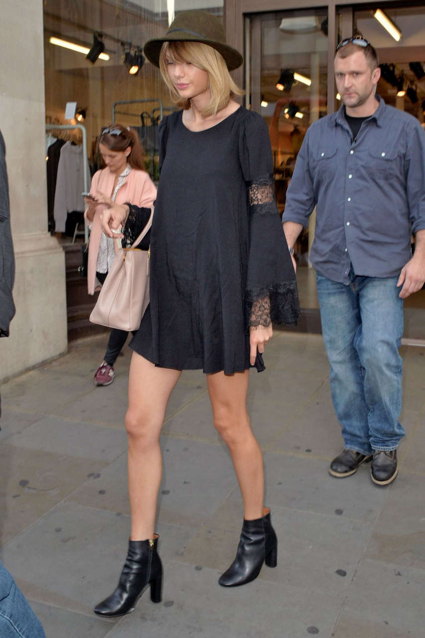 Taylor Swift Out About London