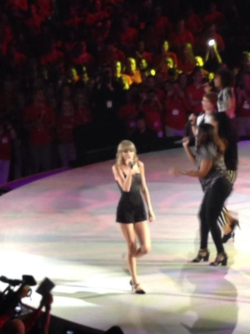 Taylor Swift Performs Private Concert Minneapolis