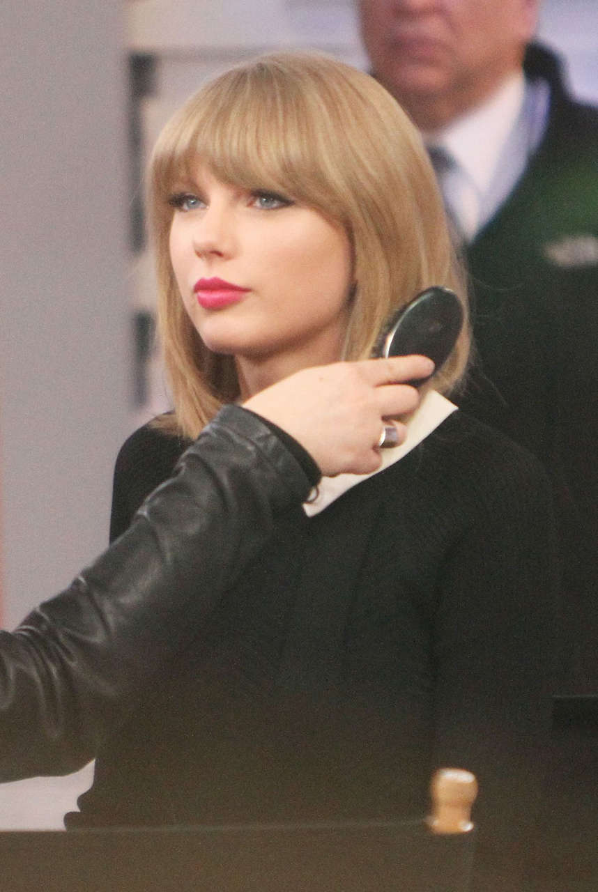 Taylor Swift Set Good Morning America New York