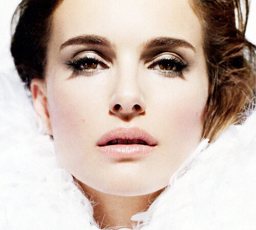 Theroning Natalie Portman For Dior Skin Star (1 photo)