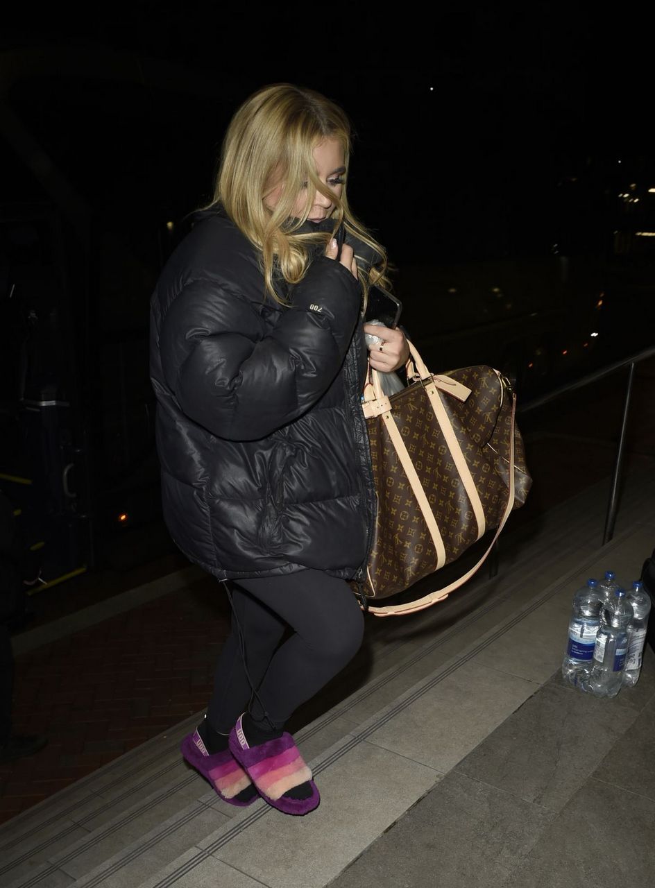 Tilly Ramsay Arrives Her Hotel Manchester