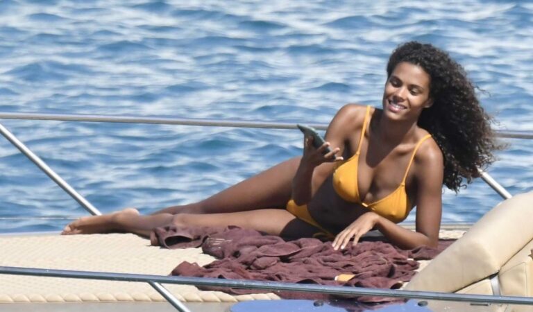 Tina Kunakey Bikinis Holiday Greece (22 photos)