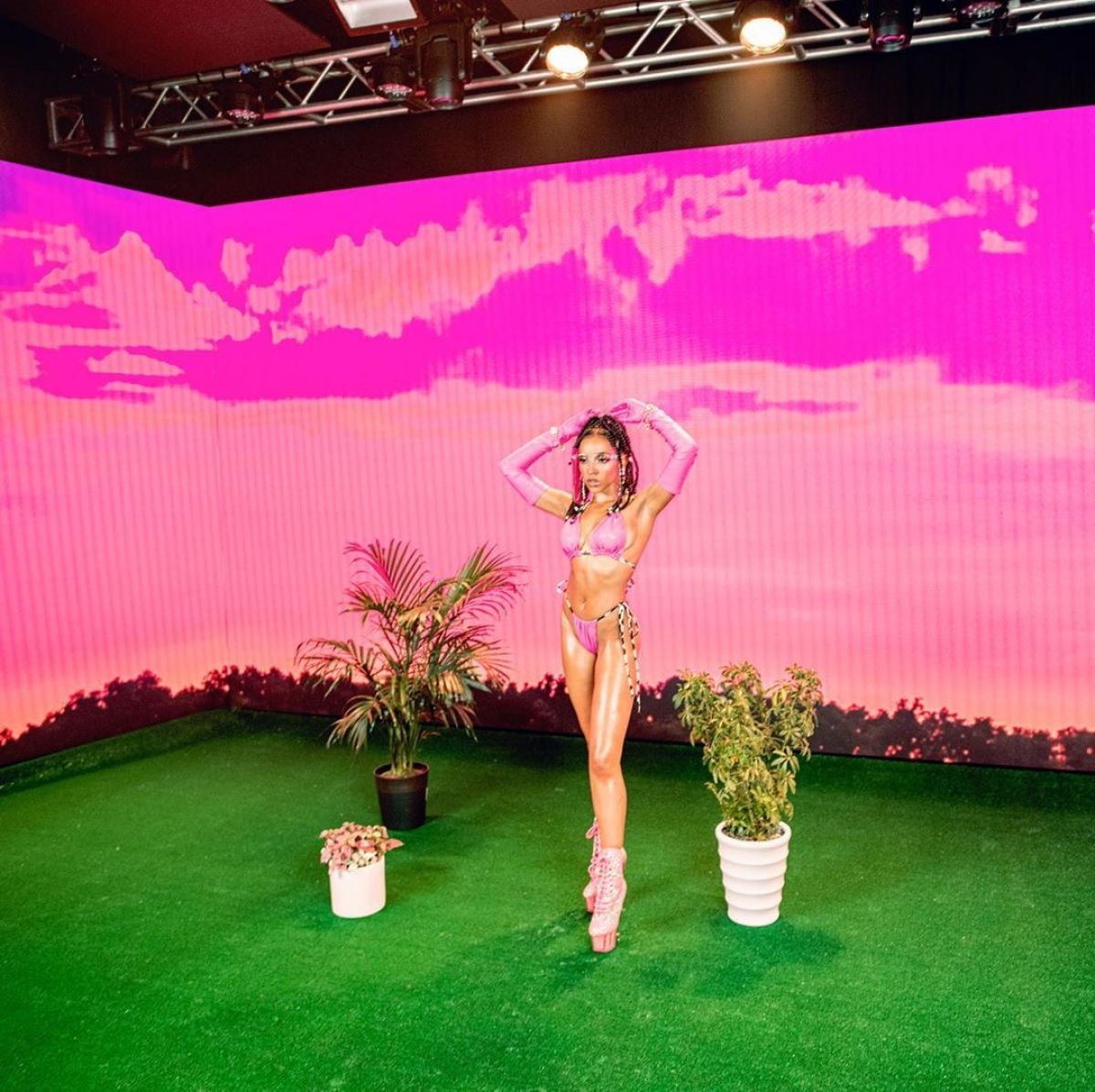Tinashe Hopscotch Music Video Bts June