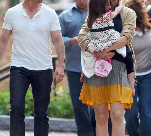 Tom Cruise With Katie Holmes (1 photo)