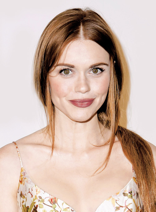 Twcast Holland Roden At The Vanity Fair And