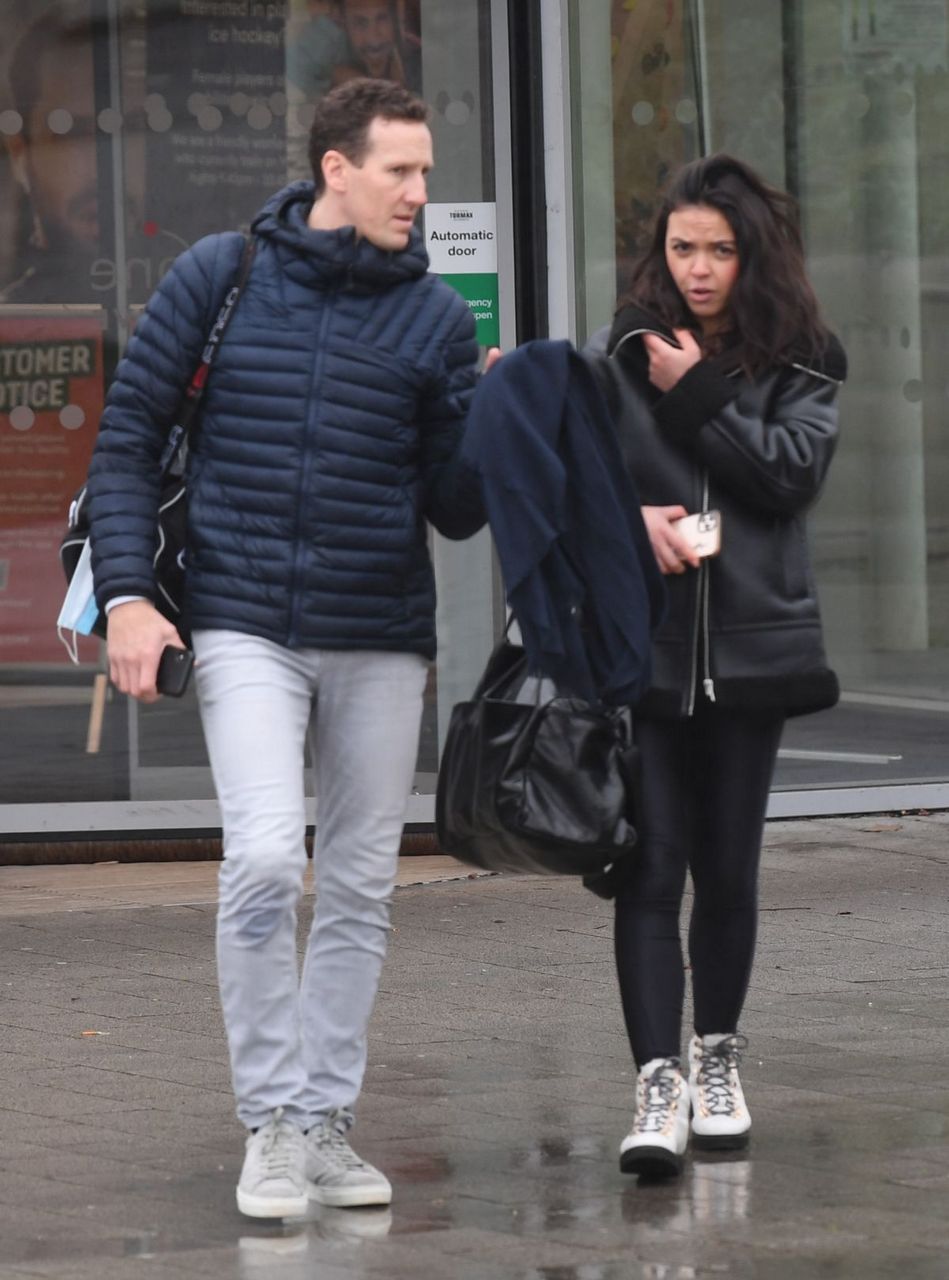 Vanessa Bauer And Brendan Cole Leaves Dancing On Ice Practice Center Bromley