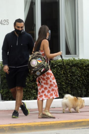 Vanessa Claudio Out With Her Dog Miami Beach