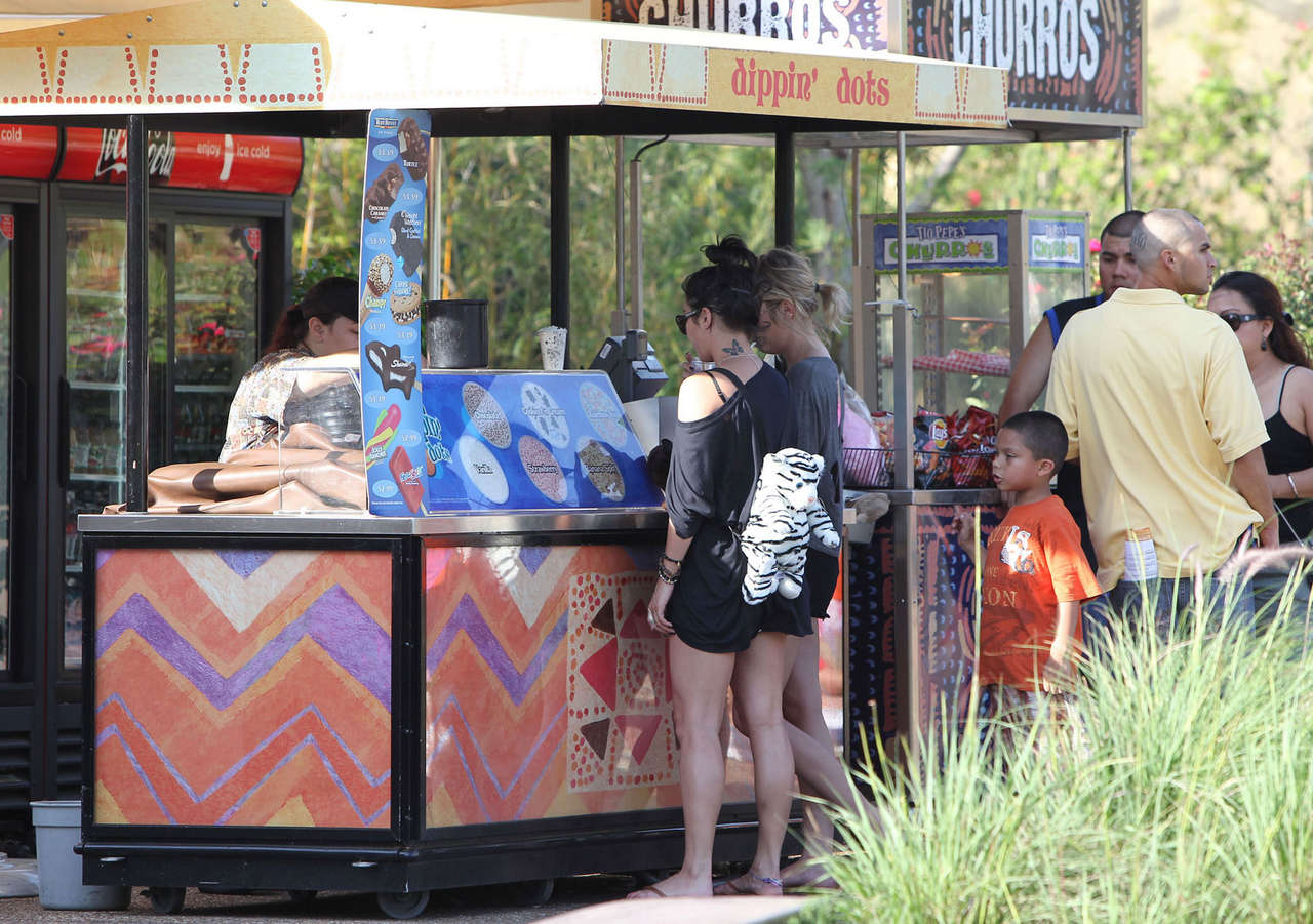 Vanessa Hudgens Ashley Benson Having Fun Busch Gardens Tampa Bay