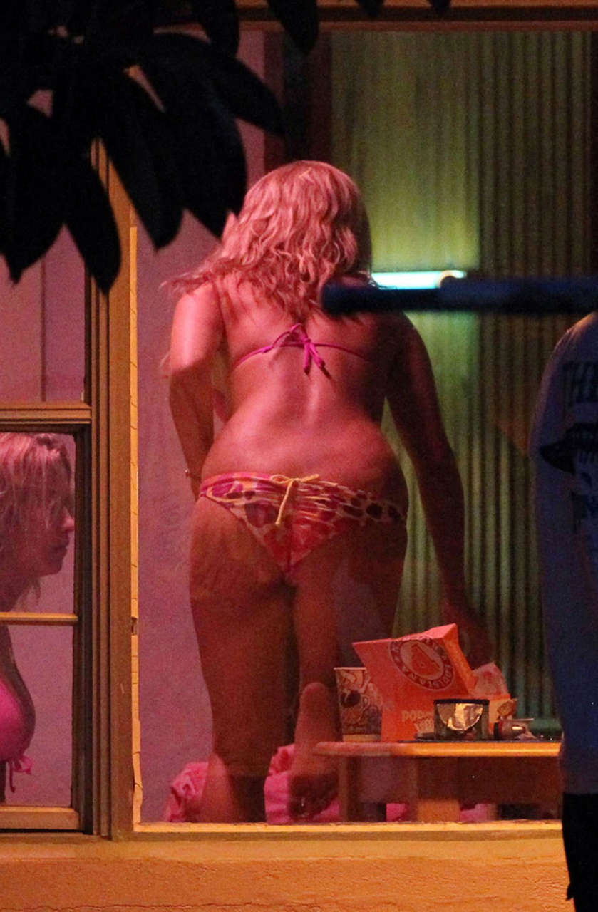 Vanessa Hudgens Bikini Set Spring Breakers Florida