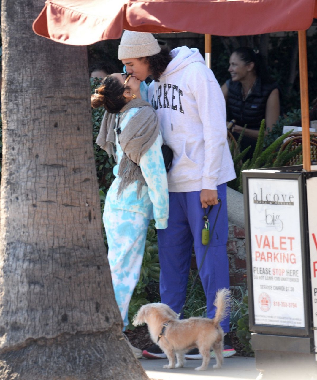 Vanessa Hudgens Cole Tucker Lunch Date Alcove Cafe Los Angeles