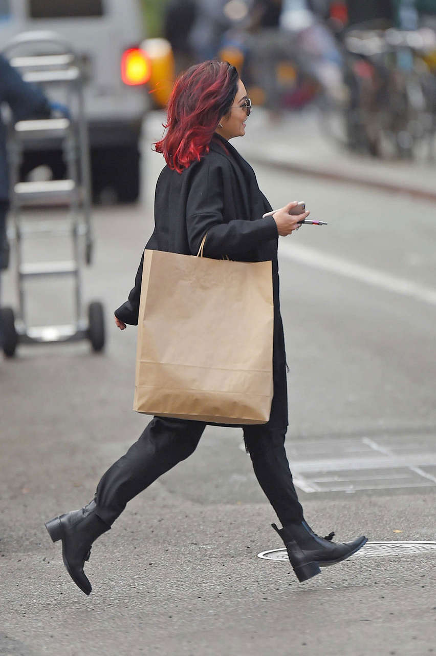 Vanessa Hudgens Out About Soho