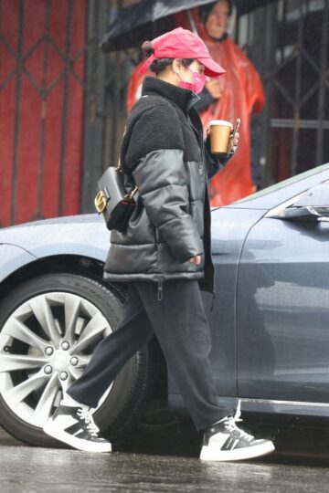 Vanessa Hudgens Out For Morning Coffee Los Angeles