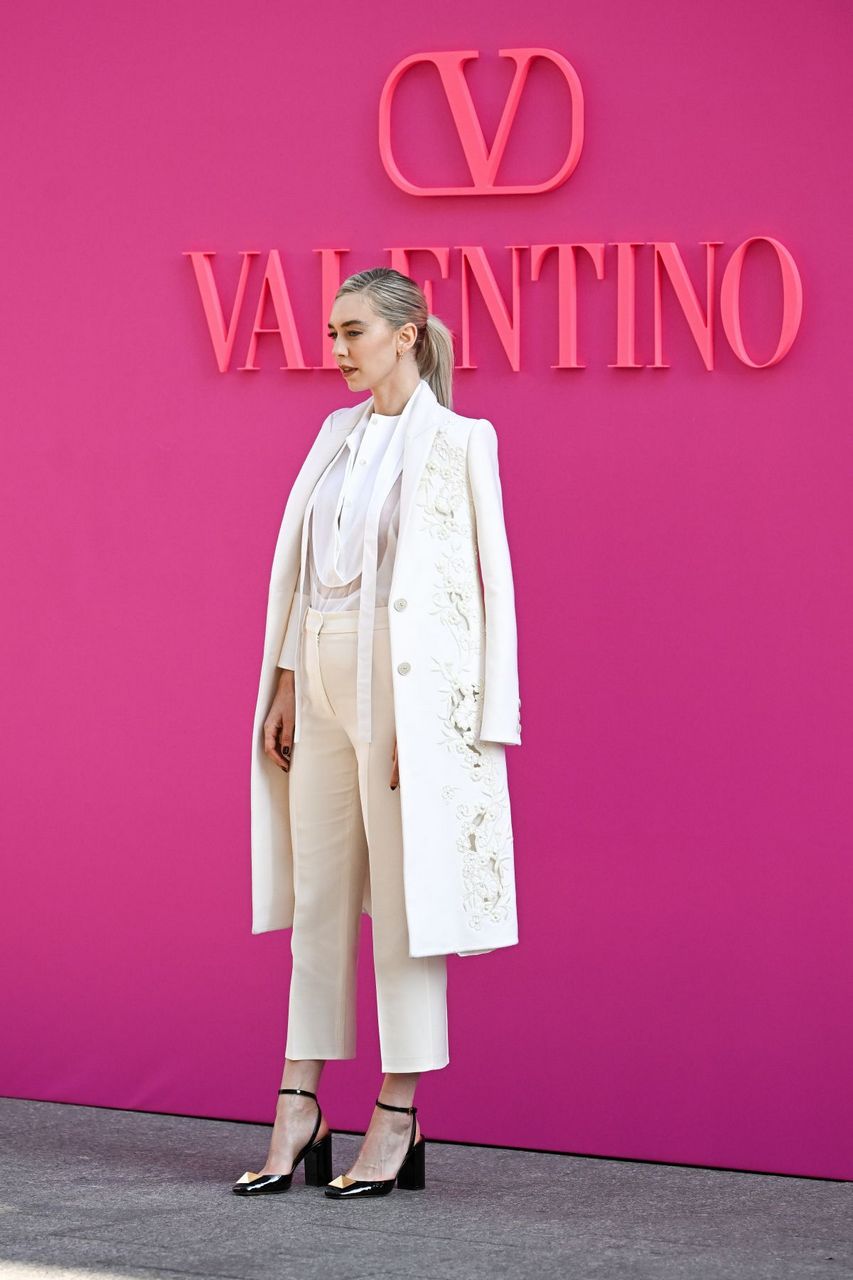 Vanessa Kirby Valentino Fashion Show Pfw Paris
