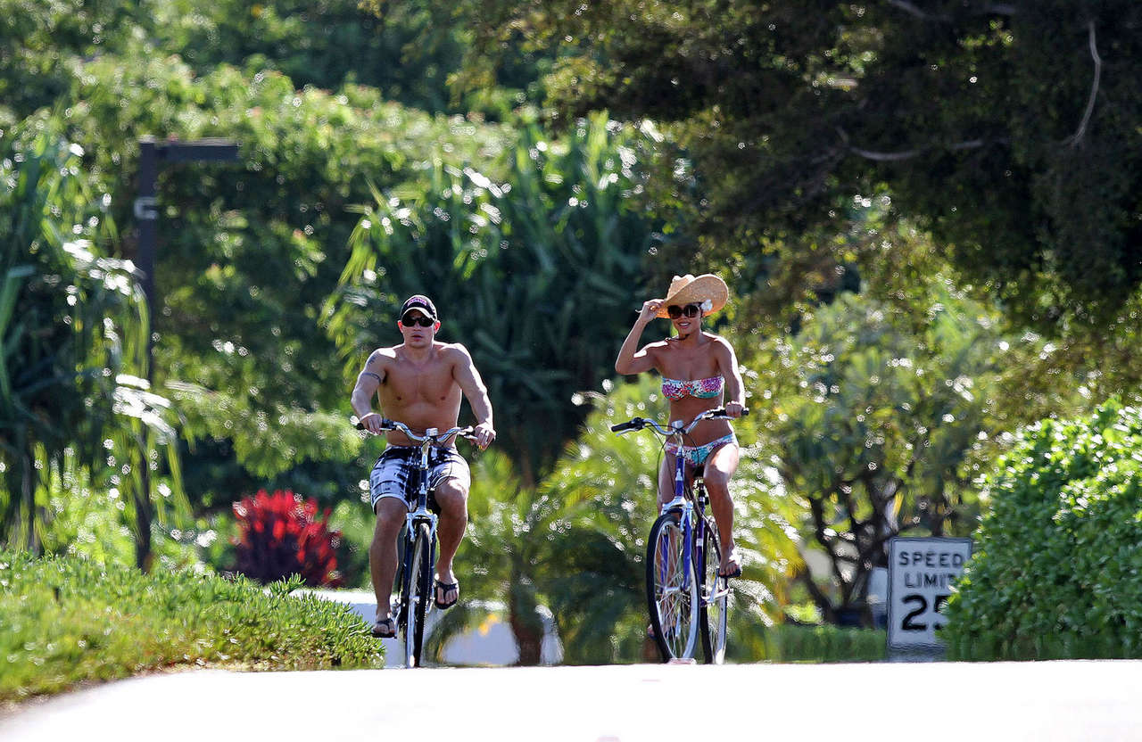 Vanessa Minnillo Bikini Candid Bike Hawaii