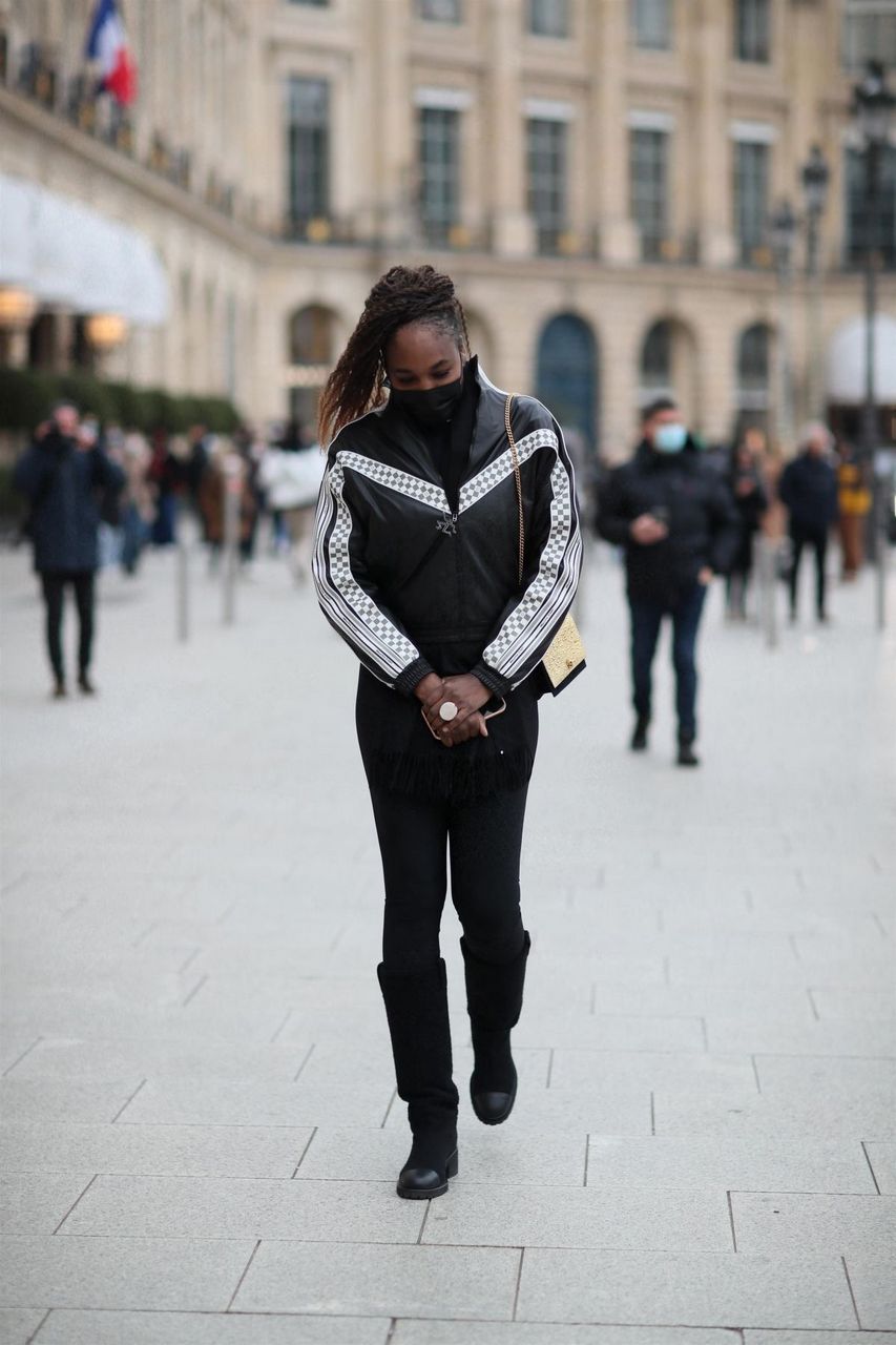Venus Williams Leaves Ritz Hotel Paris