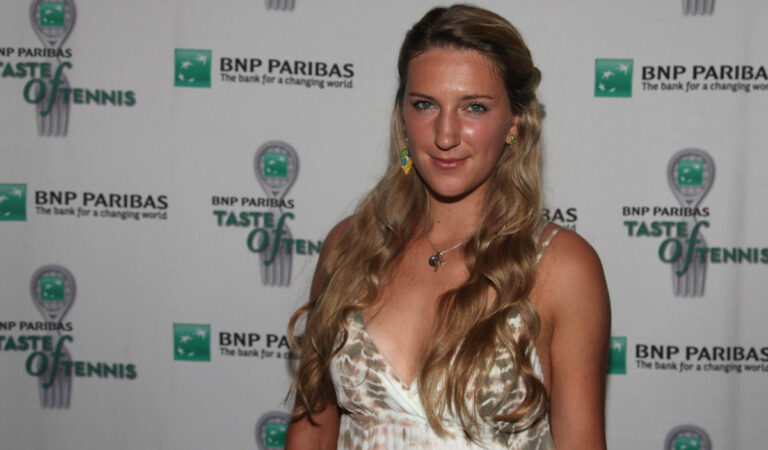 Victoria Azarenka 13th Annual Bnp Paribas Taste Tennis New York (6 photos)
