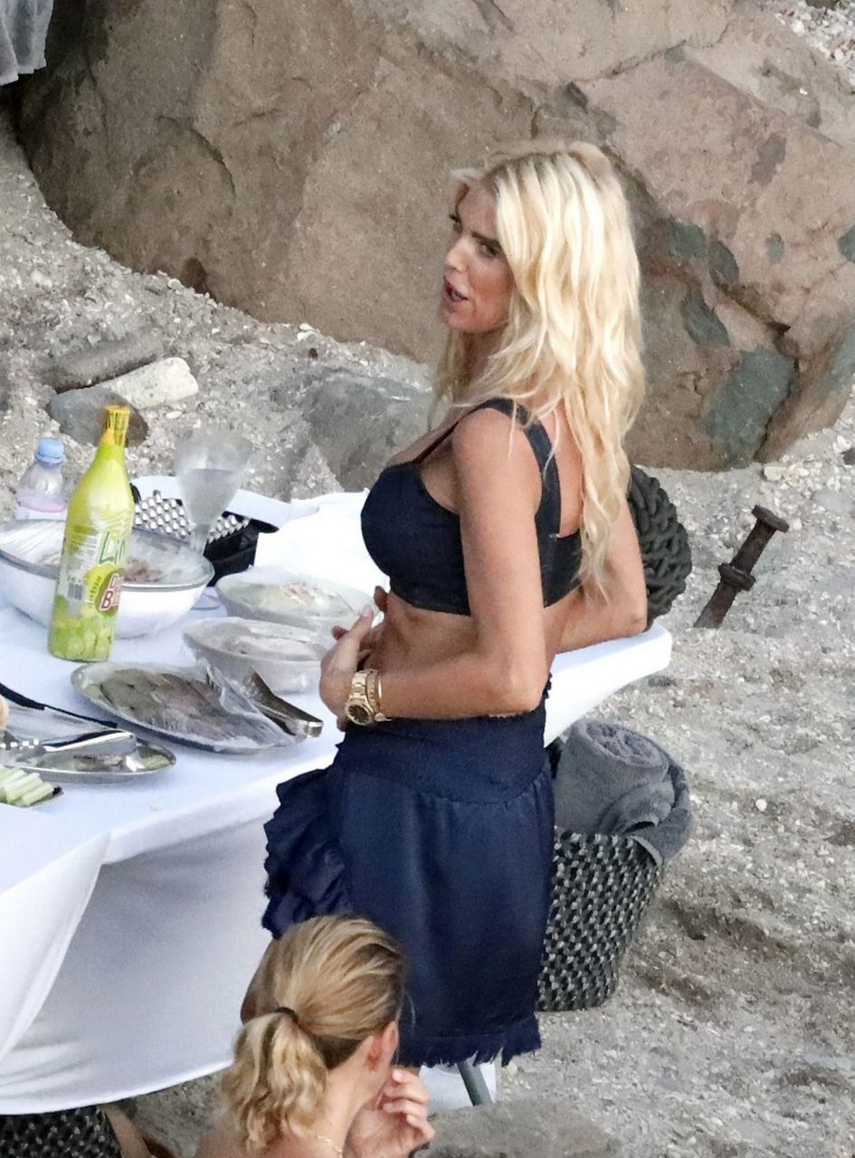 Victoria Silvstedt Out On The Beach St Barths