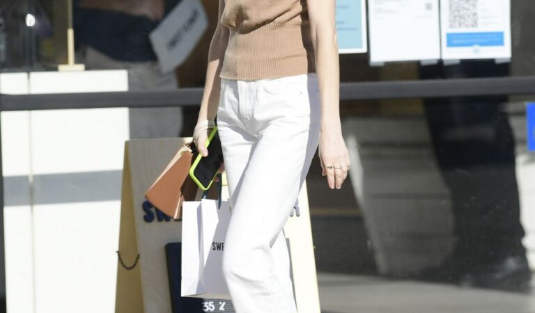 Whitney Port Out Shopping Los Angeles (10 photos)