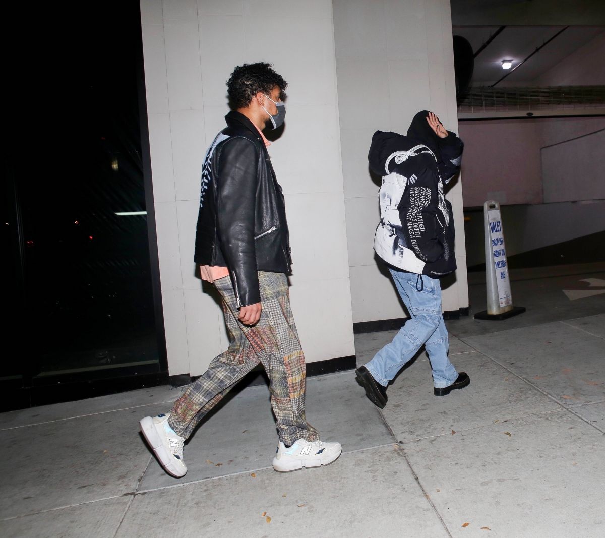 Willow Smith Out For Dinner Date West Hollywood