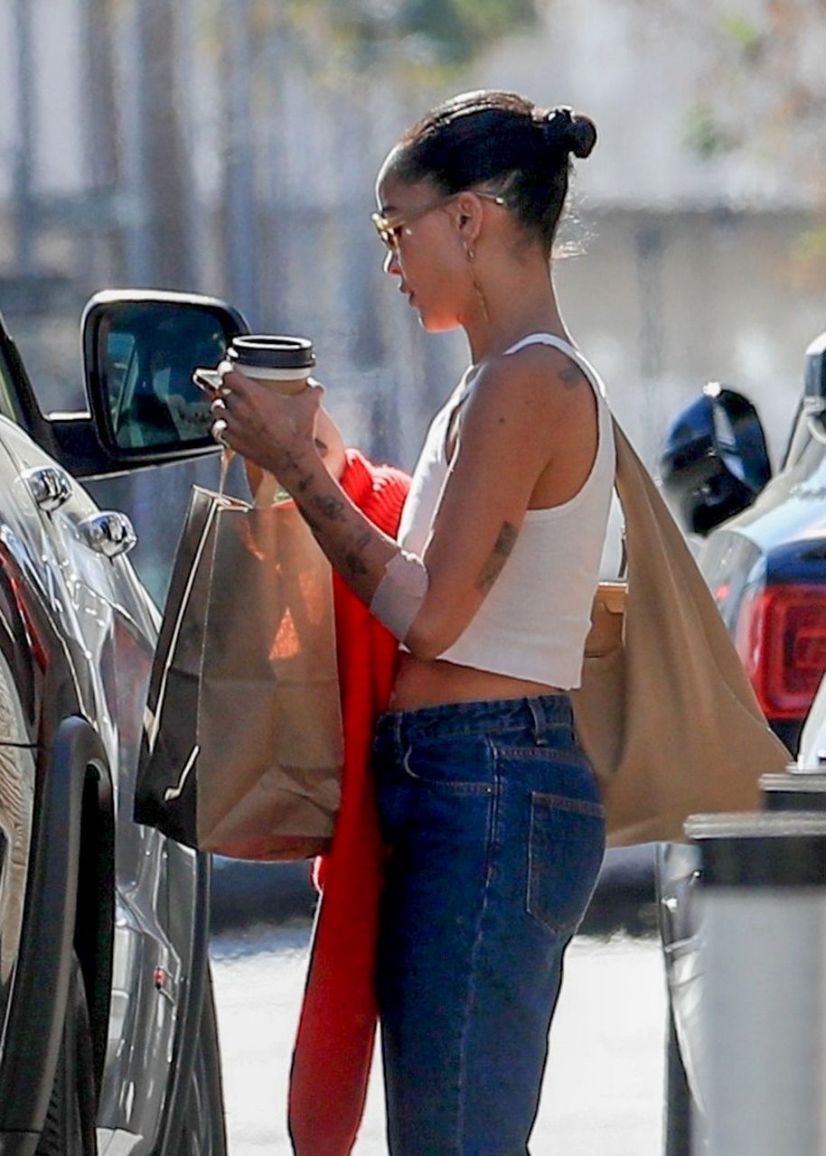 Zoe Kravitz Out For Lunch Croft Alley Beverly Hills