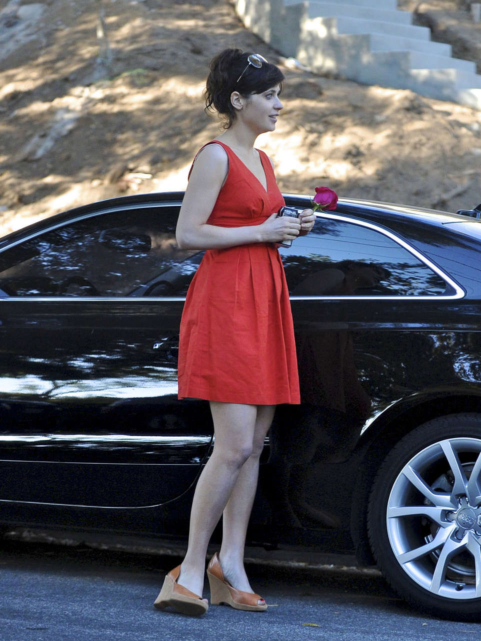 Zooey Deschanel Out About Los Angeles